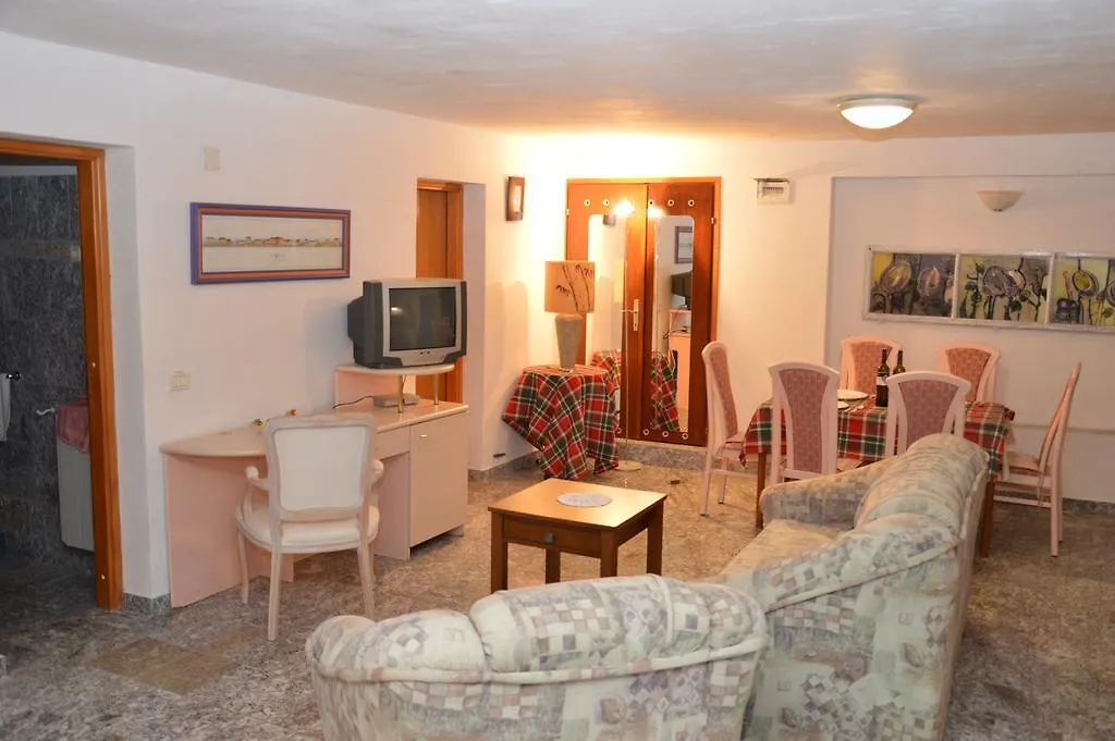 Apartments Anastazija Nova Vas   Nova Vas (Porec)